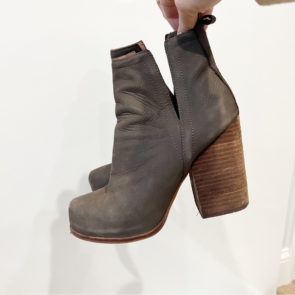Jeffrey Campbell Oshea Ankle Boot Booties - Picture 9 of 14